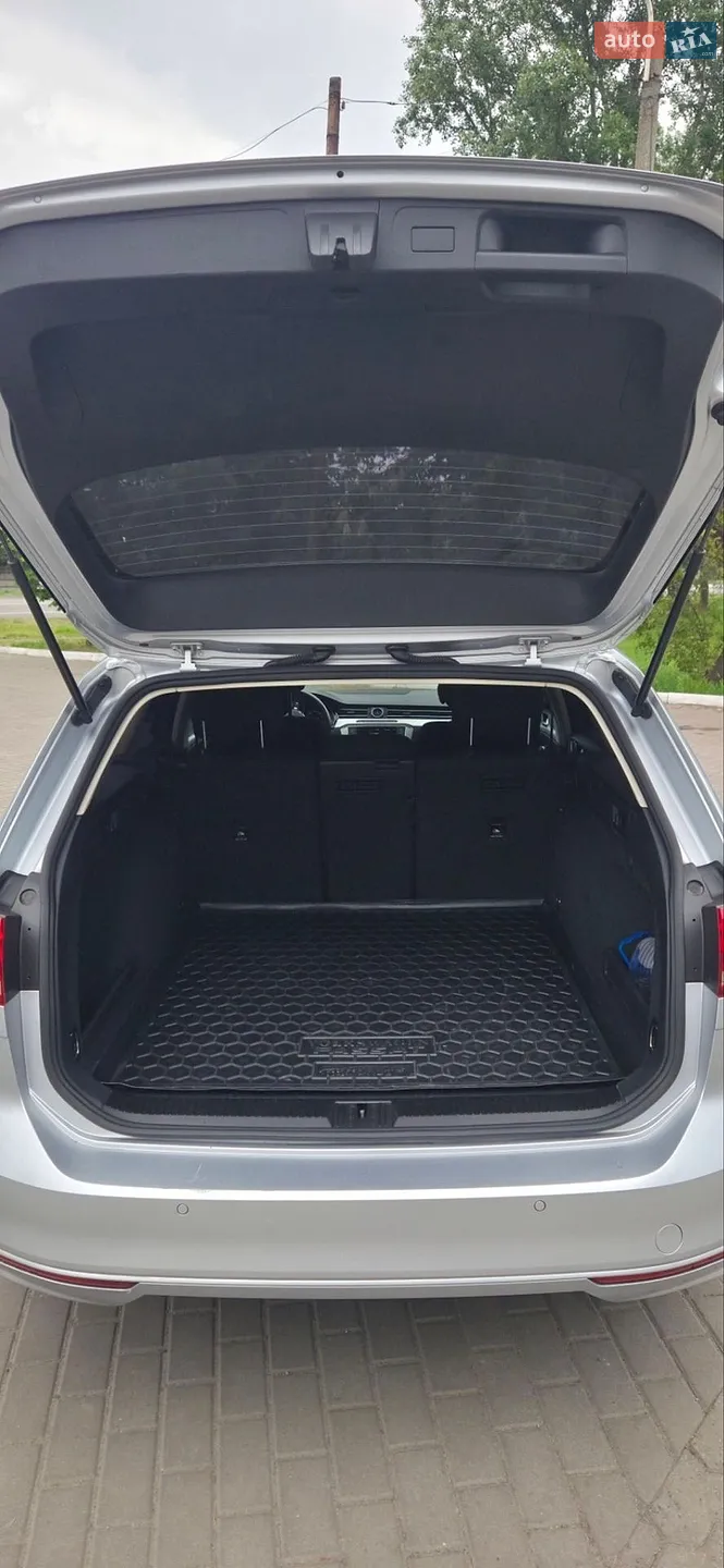 2016 Volkswagen Passat - мініатюра 11
