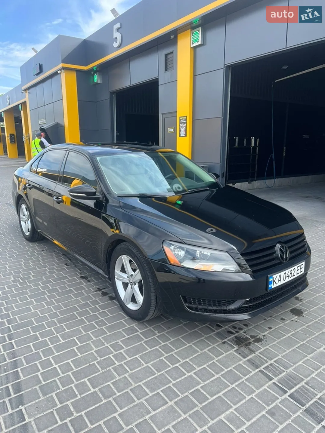 2012 Volkswagen Passat - мініатюра 2
