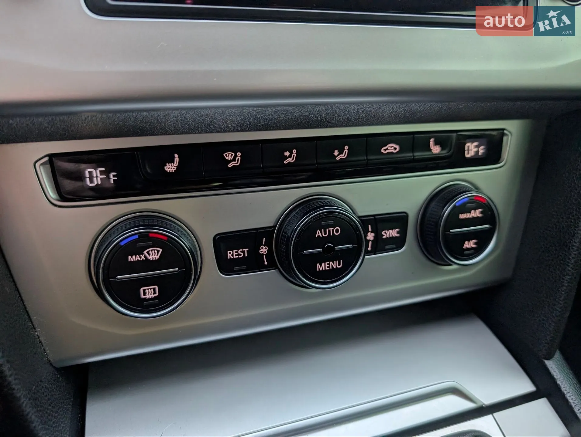 2015 Volkswagen Passat - мініатюра 33