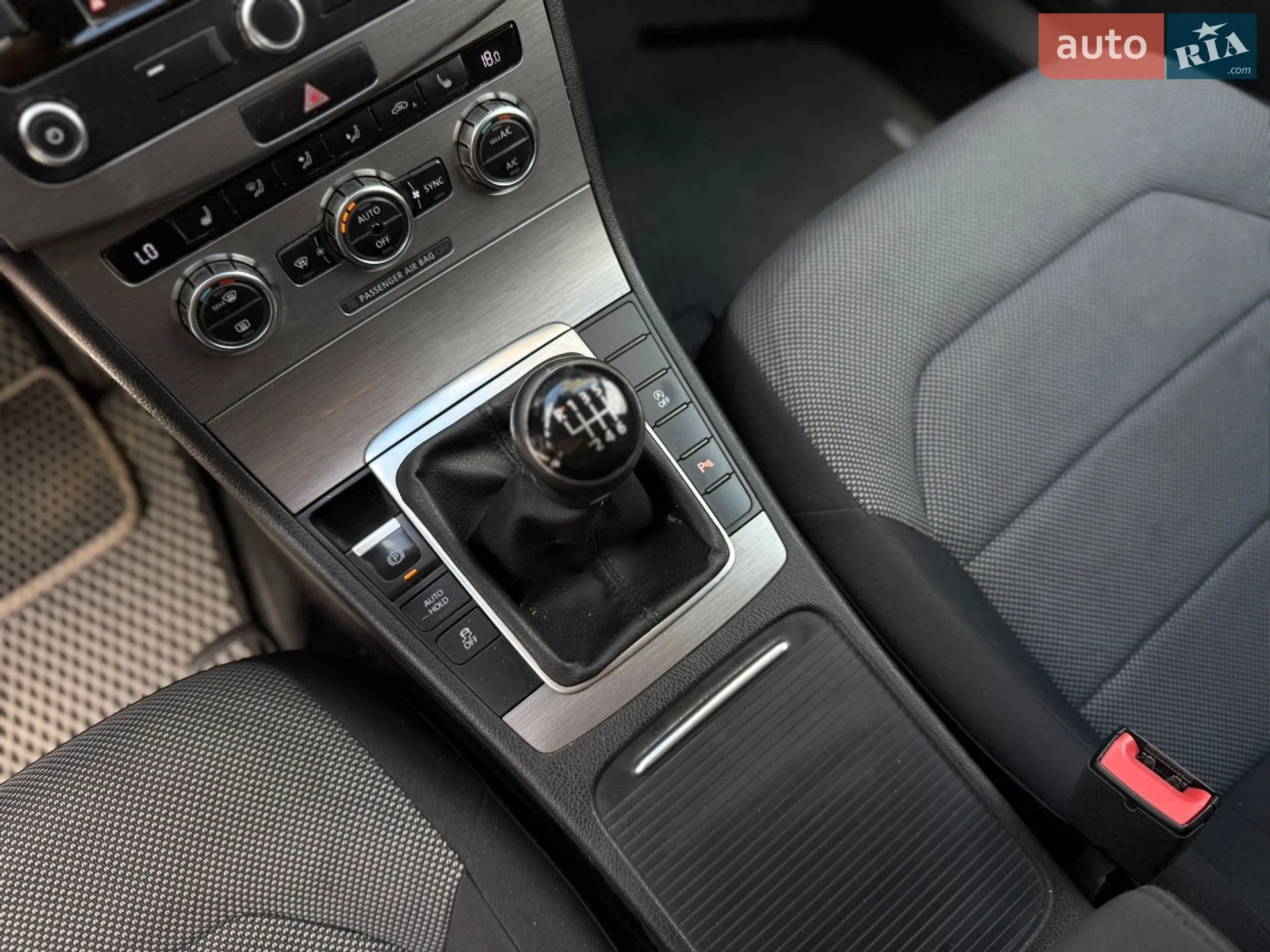 2013 Volkswagen Passat - мініатюра 27