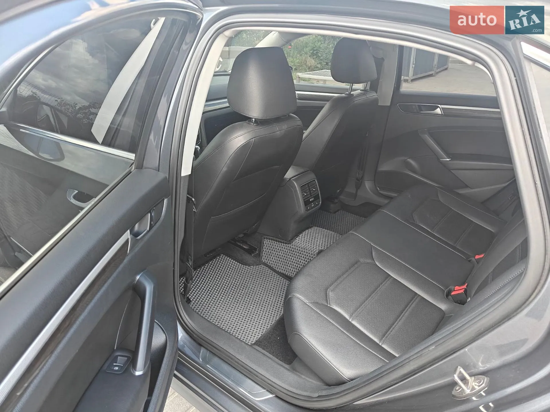 2015 Volkswagen Passat - мініатюра 8