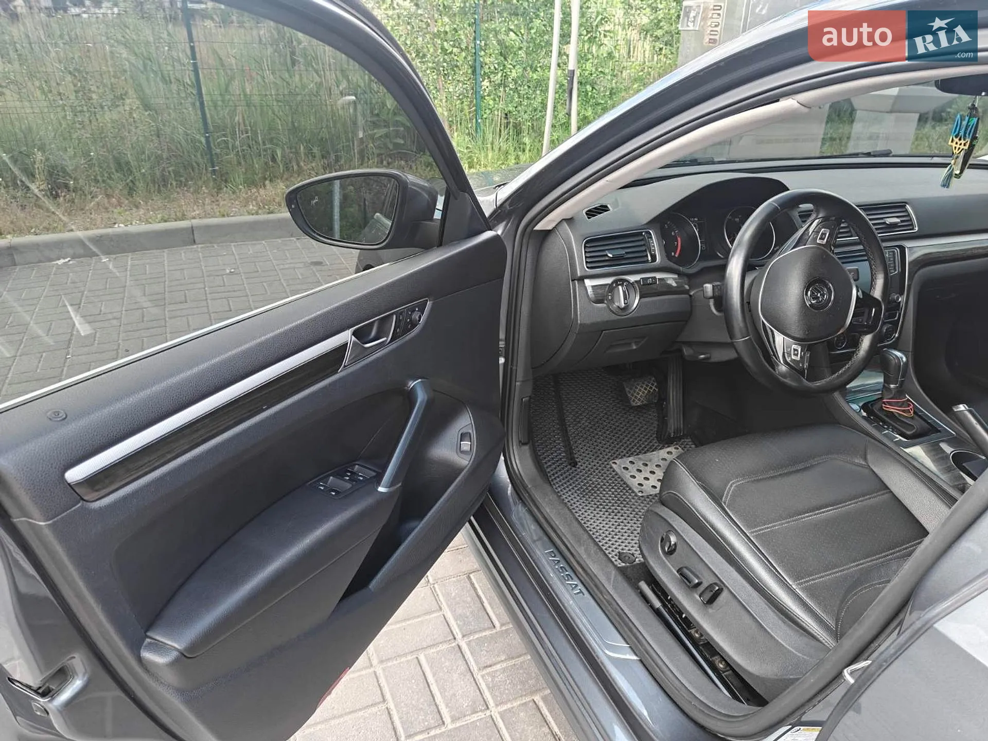 2015 Volkswagen Passat - мініатюра 9