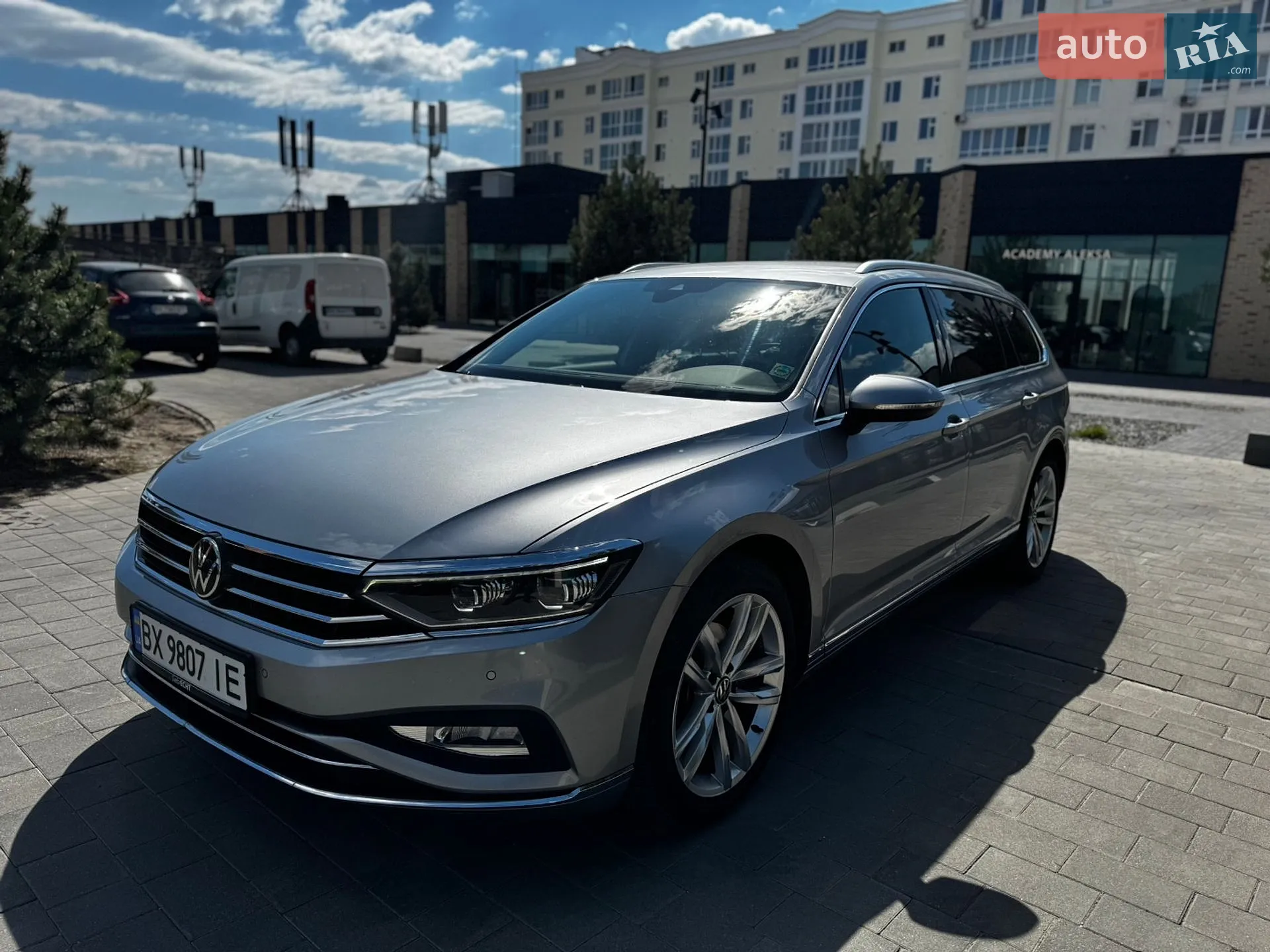 2021 Volkswagen Passat - мініатюра 2