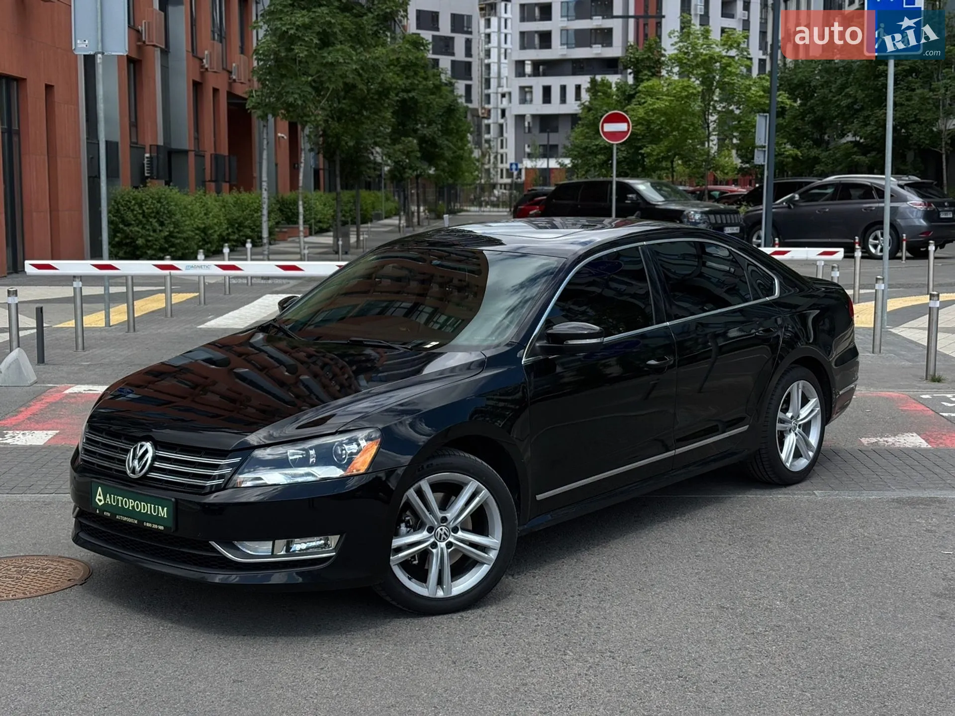 2013 Volkswagen Passat - фото 1