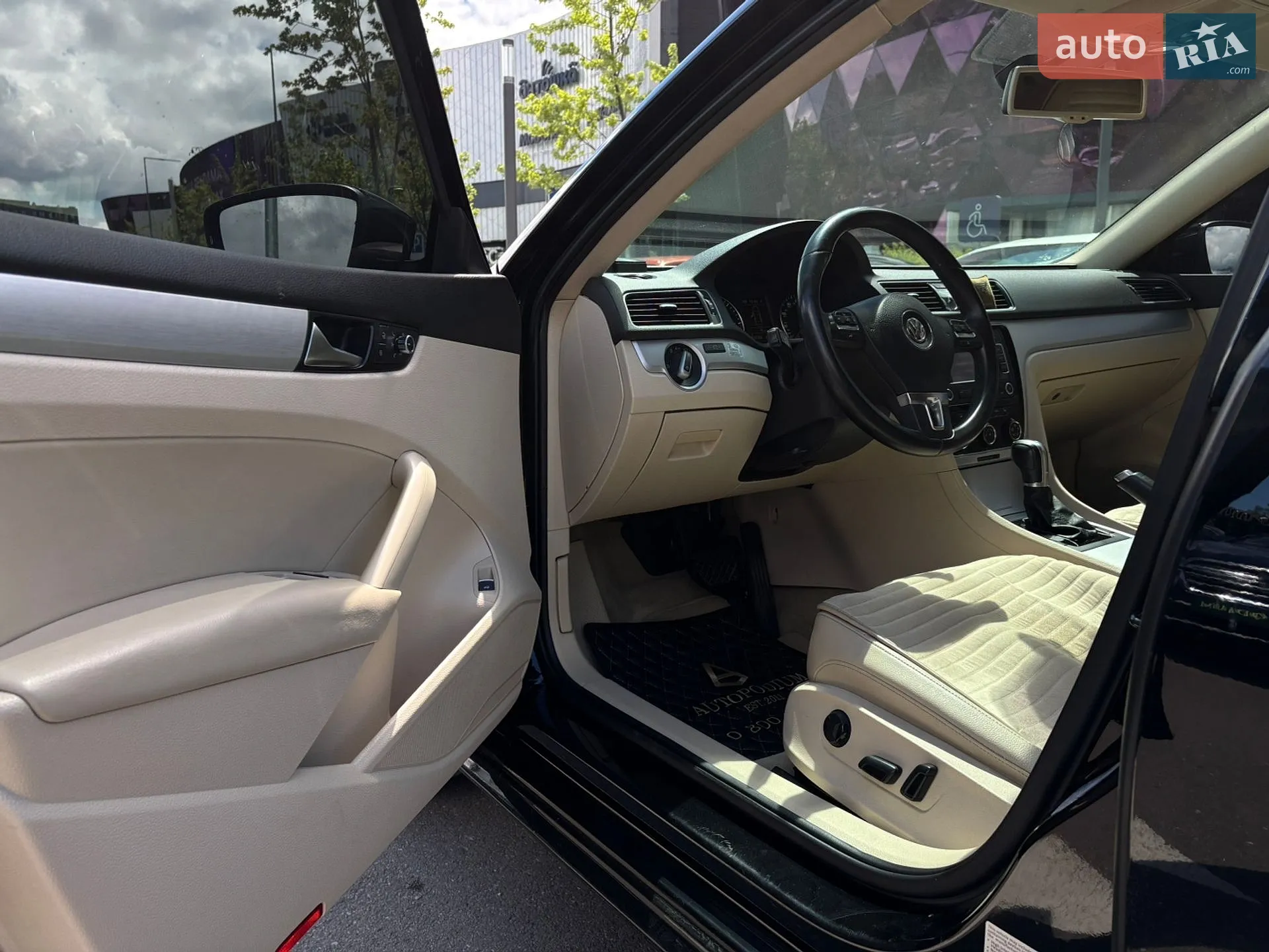 2013 Volkswagen Passat - мініатюра 26