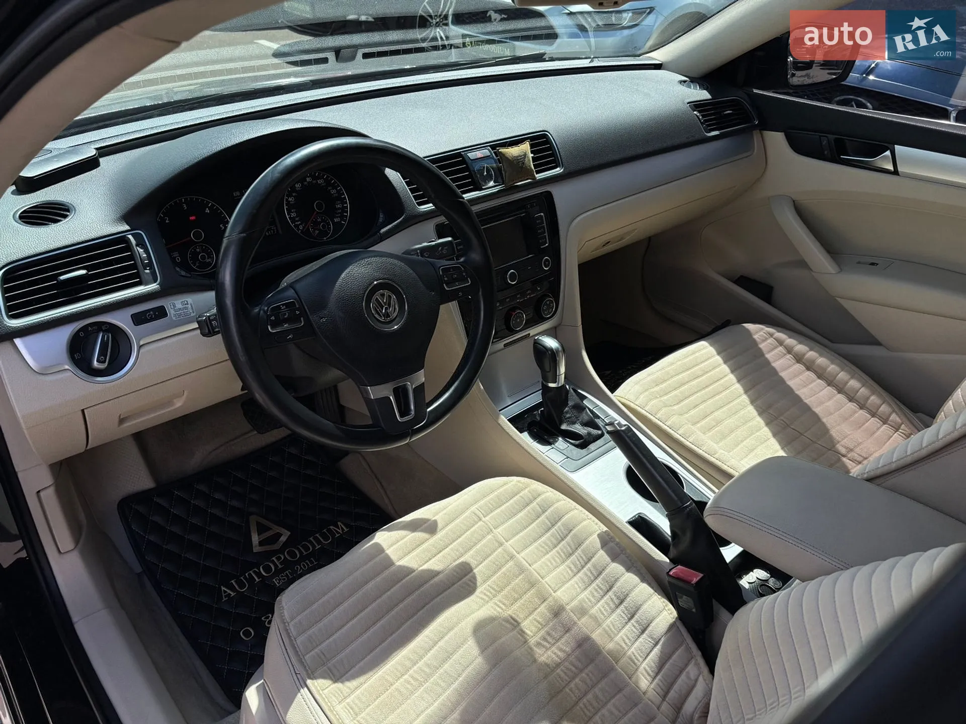2013 Volkswagen Passat - мініатюра 27