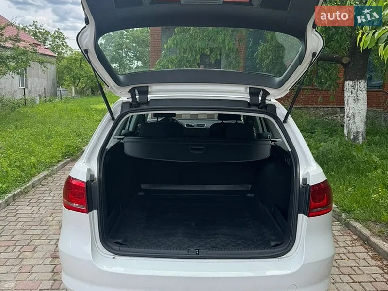 Volkswagen Passat 2013 VIN WVWZZZ3CZEE047898 фото оголошення 4 з 53