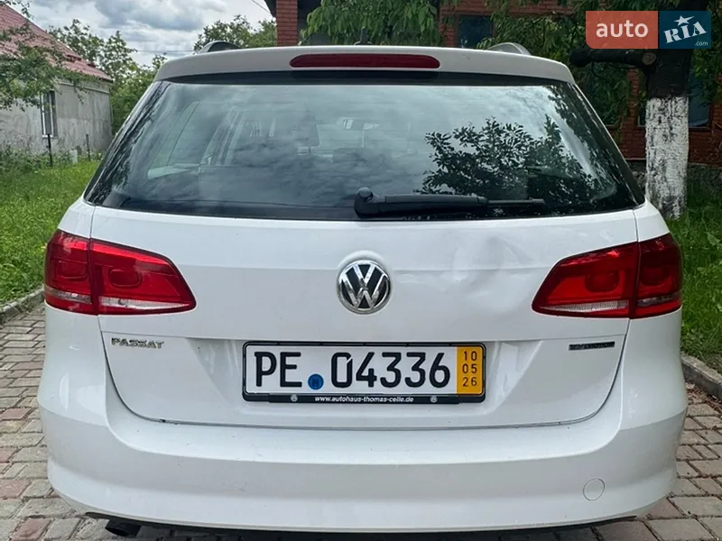 Volkswagen Passat 2013 VIN WVWZZZ3CZEE047898 фото оголошення 9 з 53