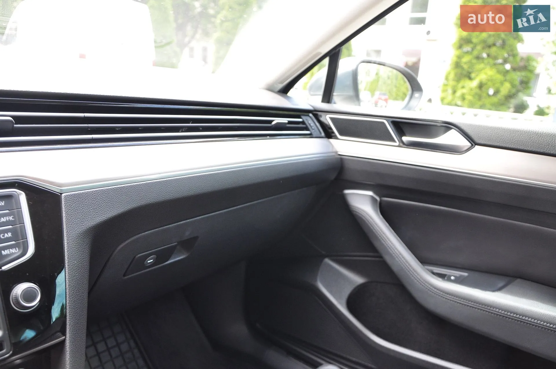 2016 Volkswagen Passat - мініатюра 44