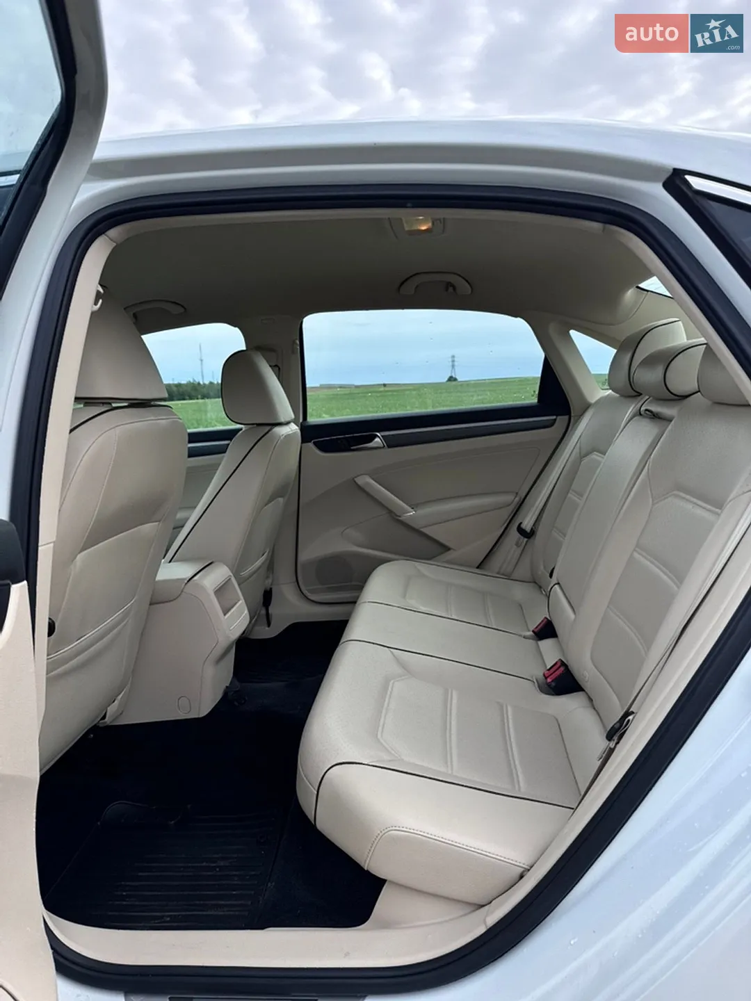 2016 Volkswagen Passat - мініатюра 14