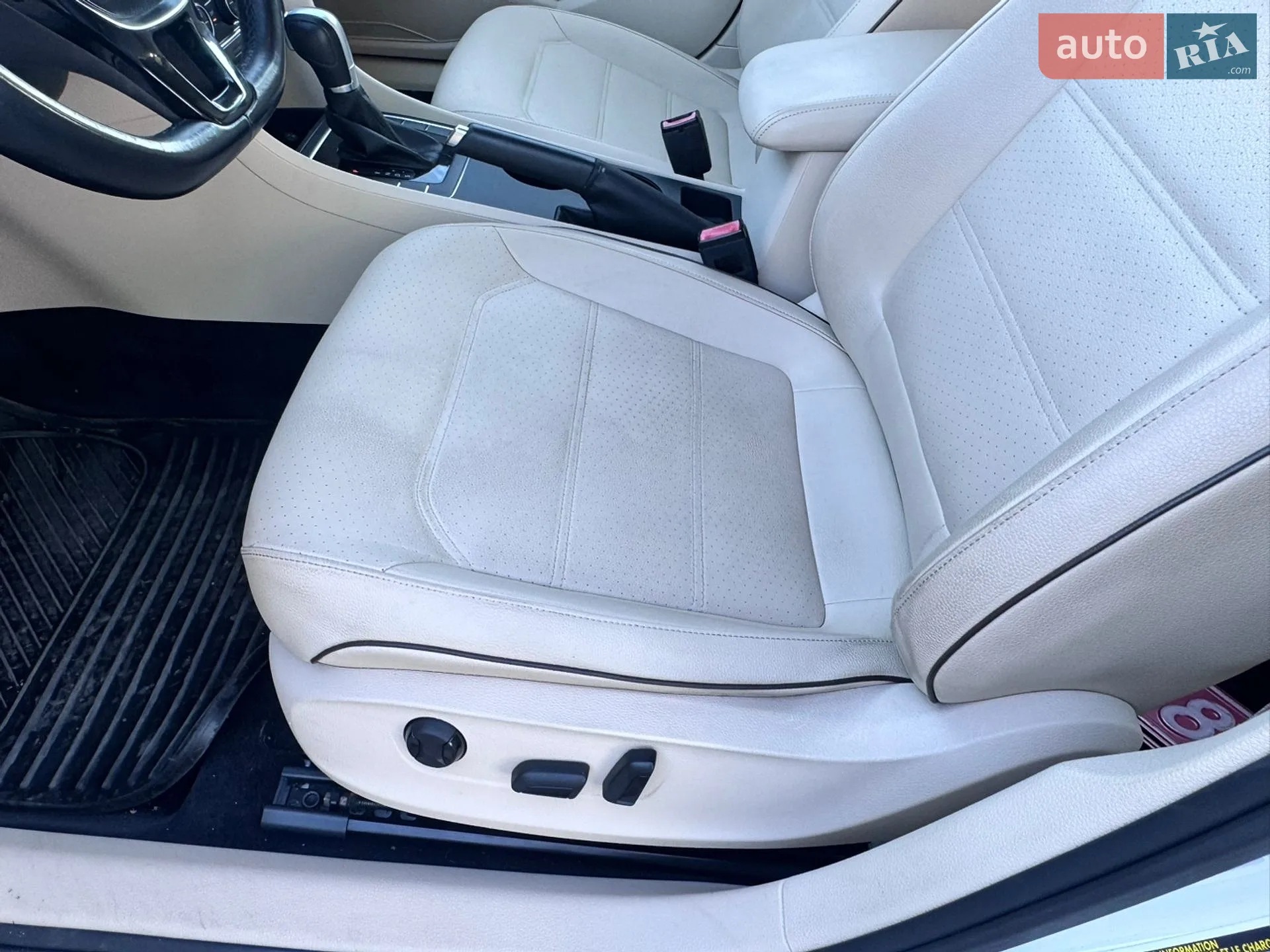 2016 Volkswagen Passat - мініатюра 19