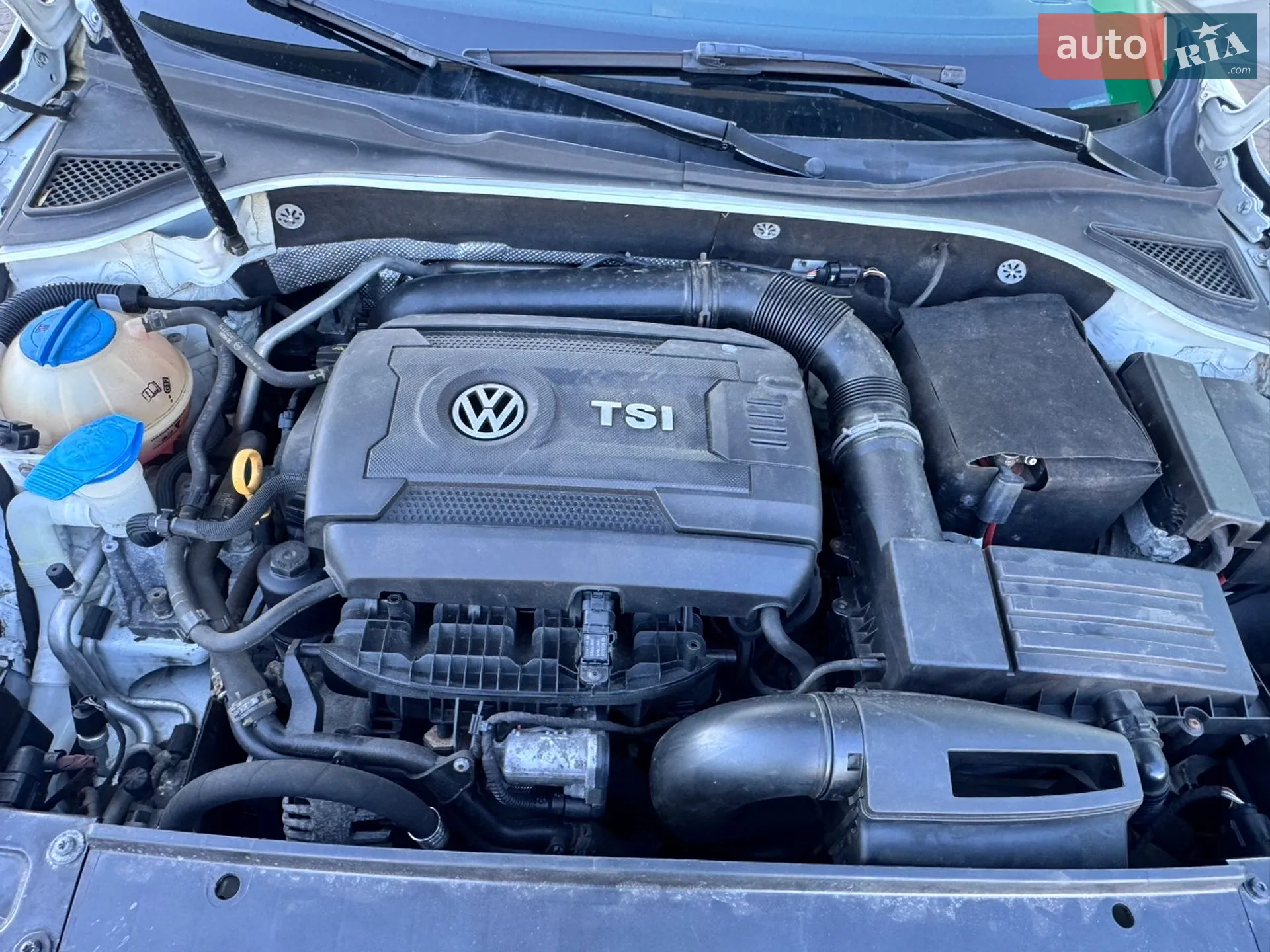 2016 Volkswagen Passat - мініатюра 24