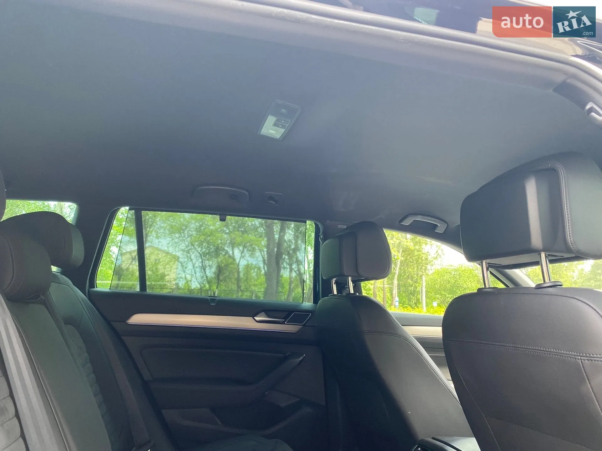 2019 Volkswagen Passat - мініатюра 30