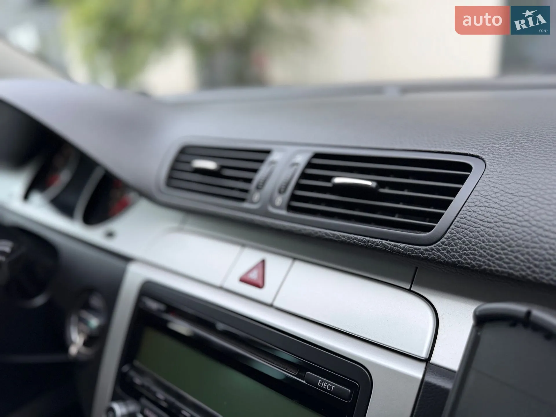 2010 Volkswagen Passat - мініатюра 66