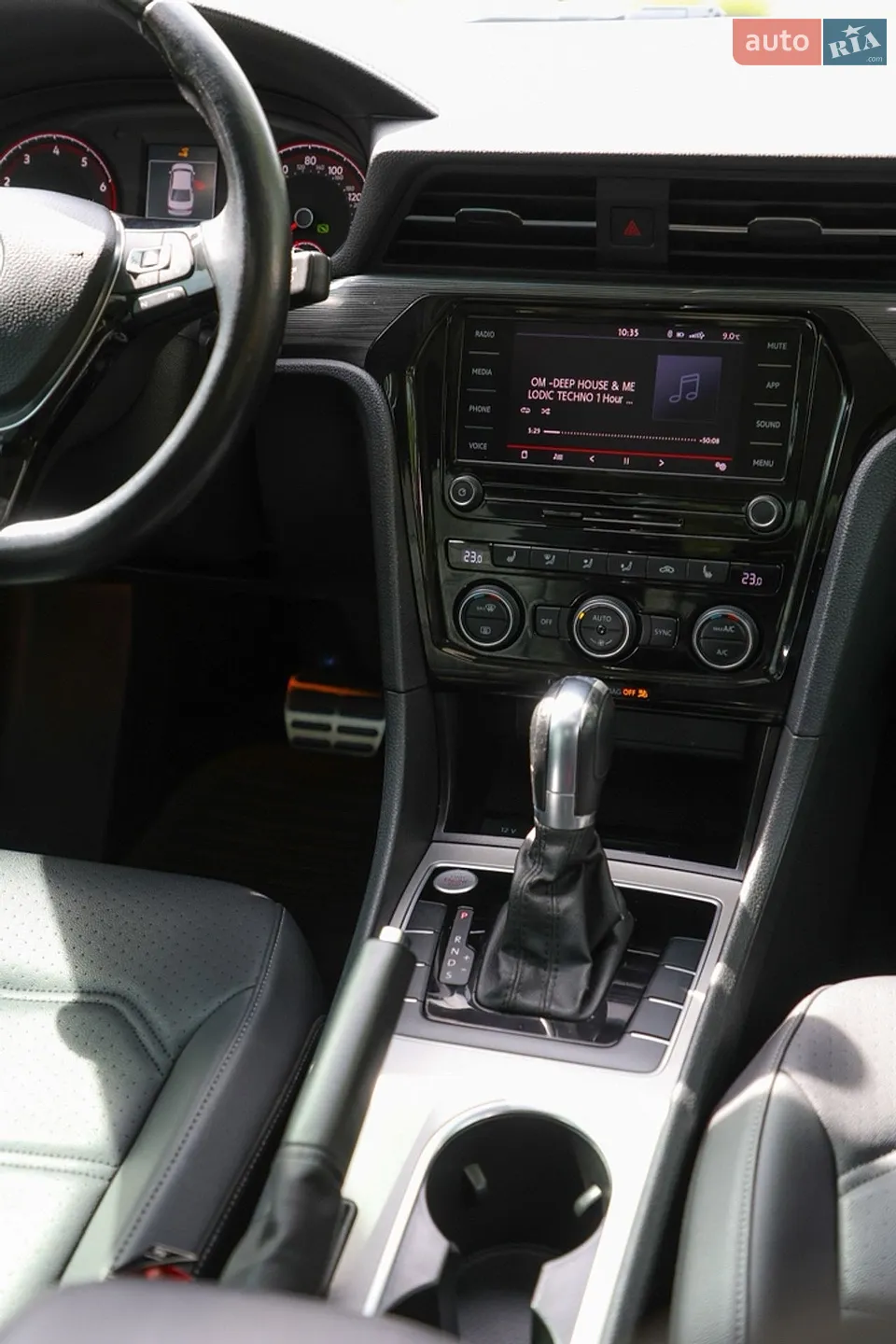 2019 Volkswagen Passat - мініатюра 14