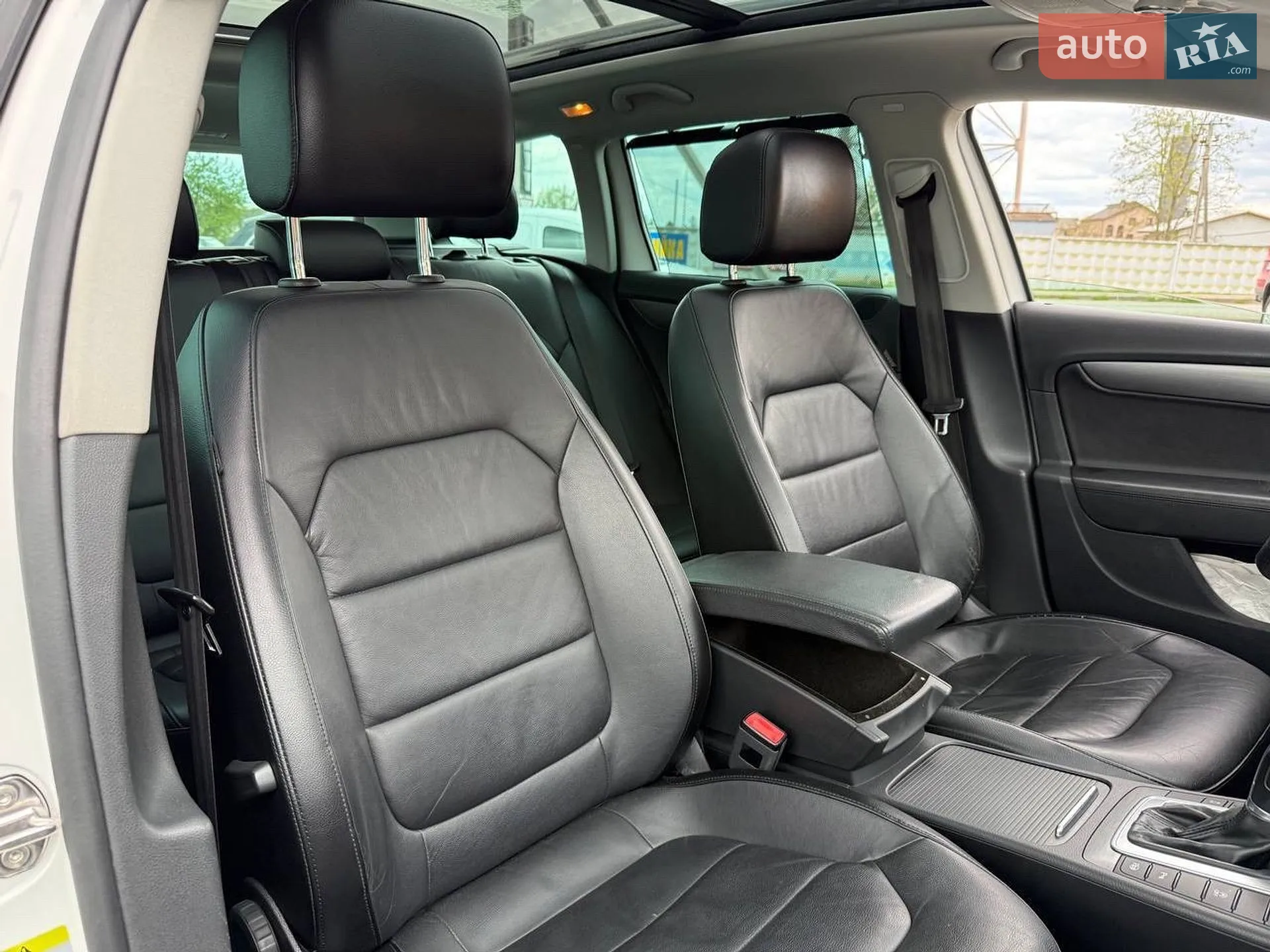 2013 Volkswagen Passat - мініатюра 28