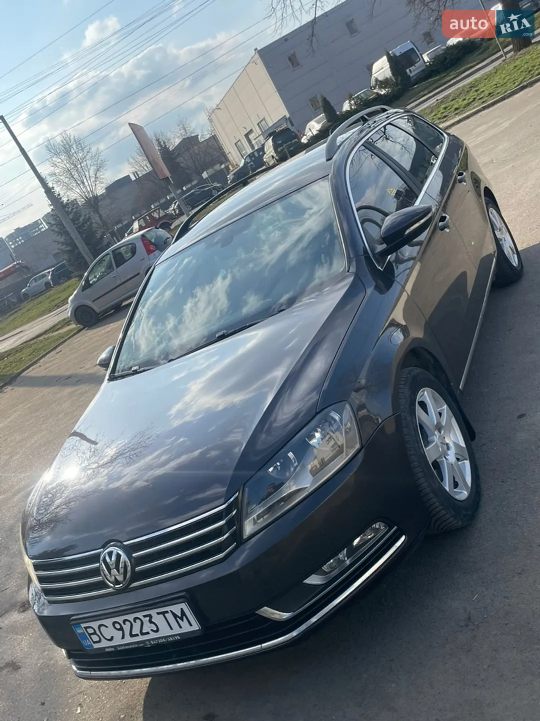 2011 Volkswagen Passat - фото 1