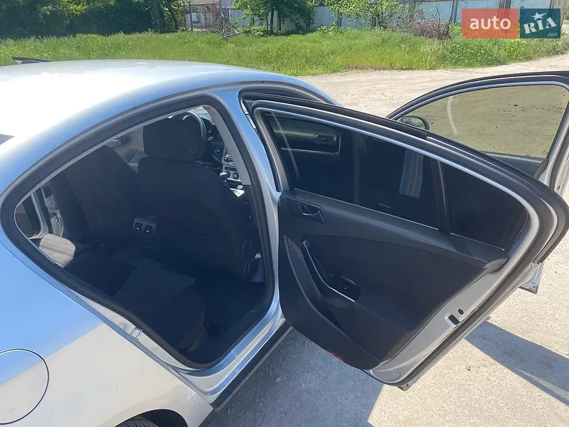 Volkswagen Passat 2006 VIN WVWZZZ3CZ6P208762 фото оголошення 13 з 56