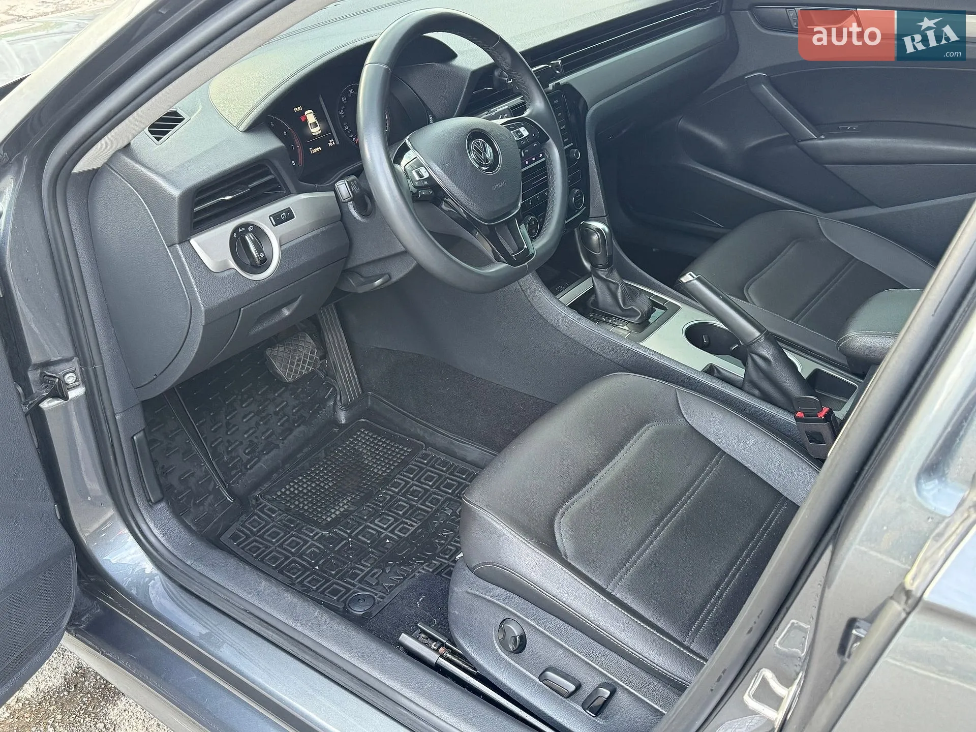 2021 Volkswagen Passat - мініатюра 10
