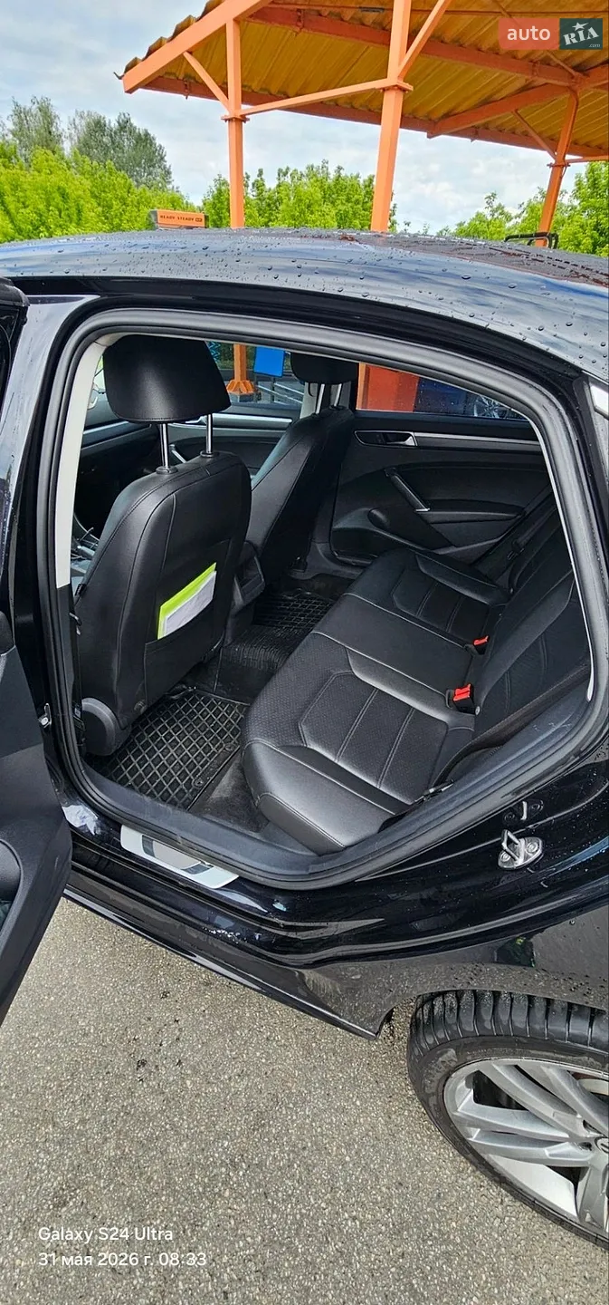 2017 Volkswagen Passat - мініатюра 6