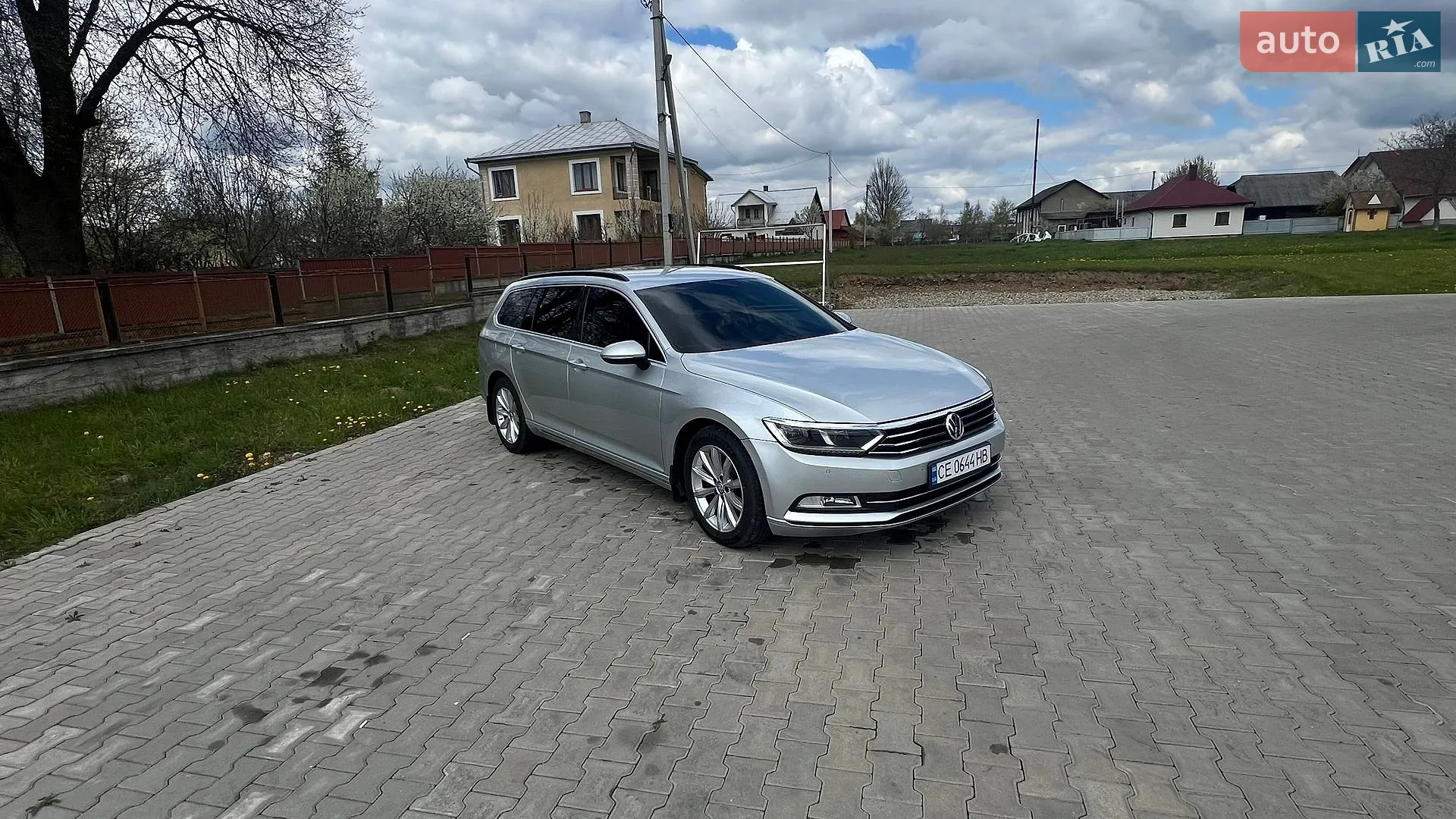 2016 Volkswagen Passat - мініатюра 3