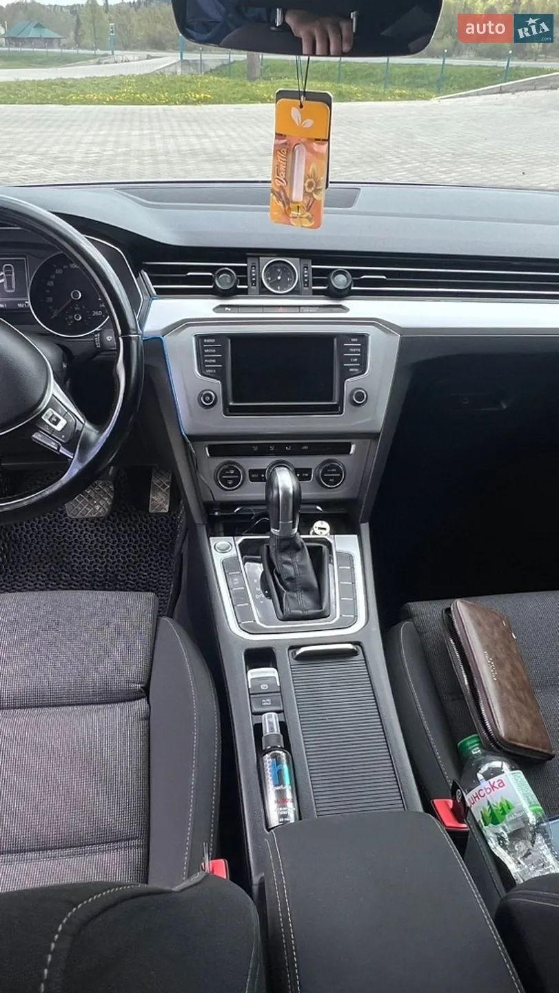 2016 Volkswagen Passat - мініатюра 7