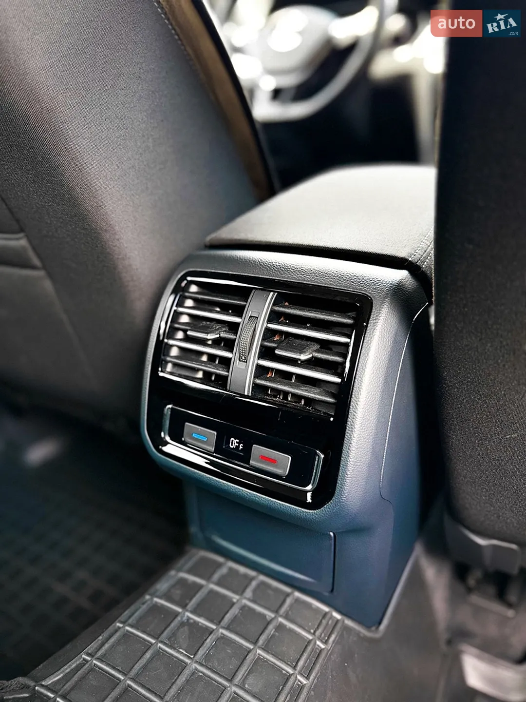 2015 Volkswagen Passat - мініатюра 13