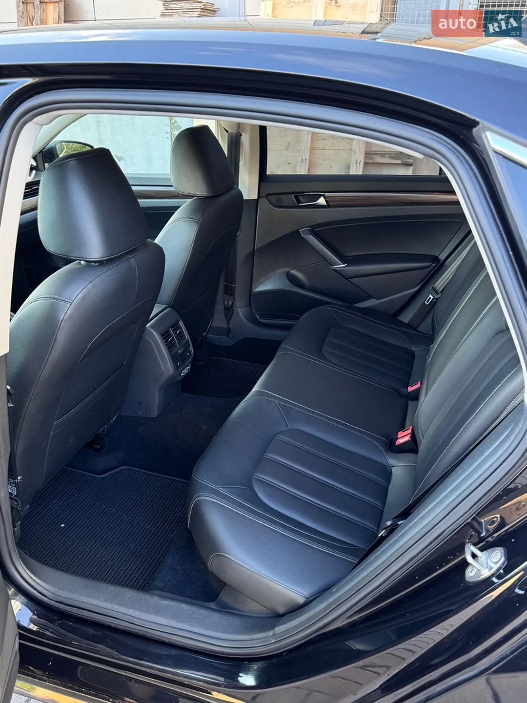 2020 Volkswagen Passat - мініатюра 17