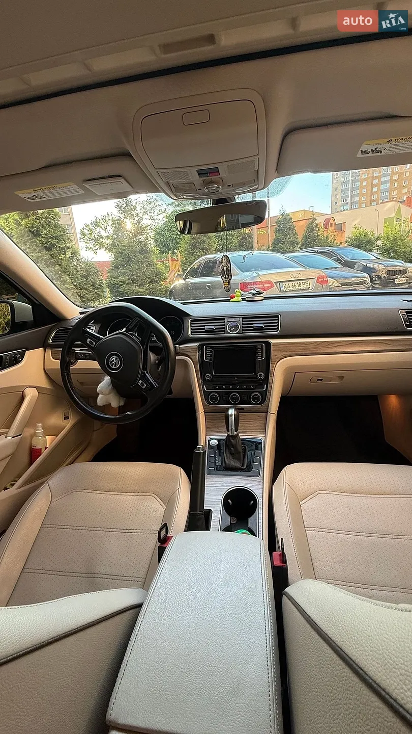 2016 Volkswagen Passat - мініатюра 21