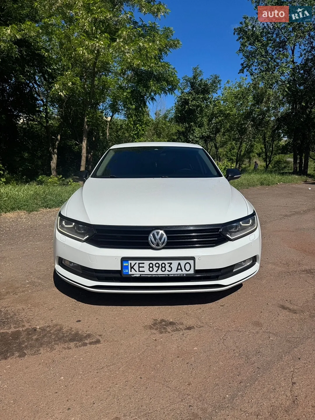 2017 Volkswagen Passat - мініатюра 2