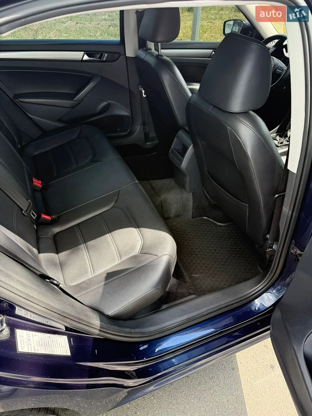 2013 Volkswagen Passat - мініатюра 19