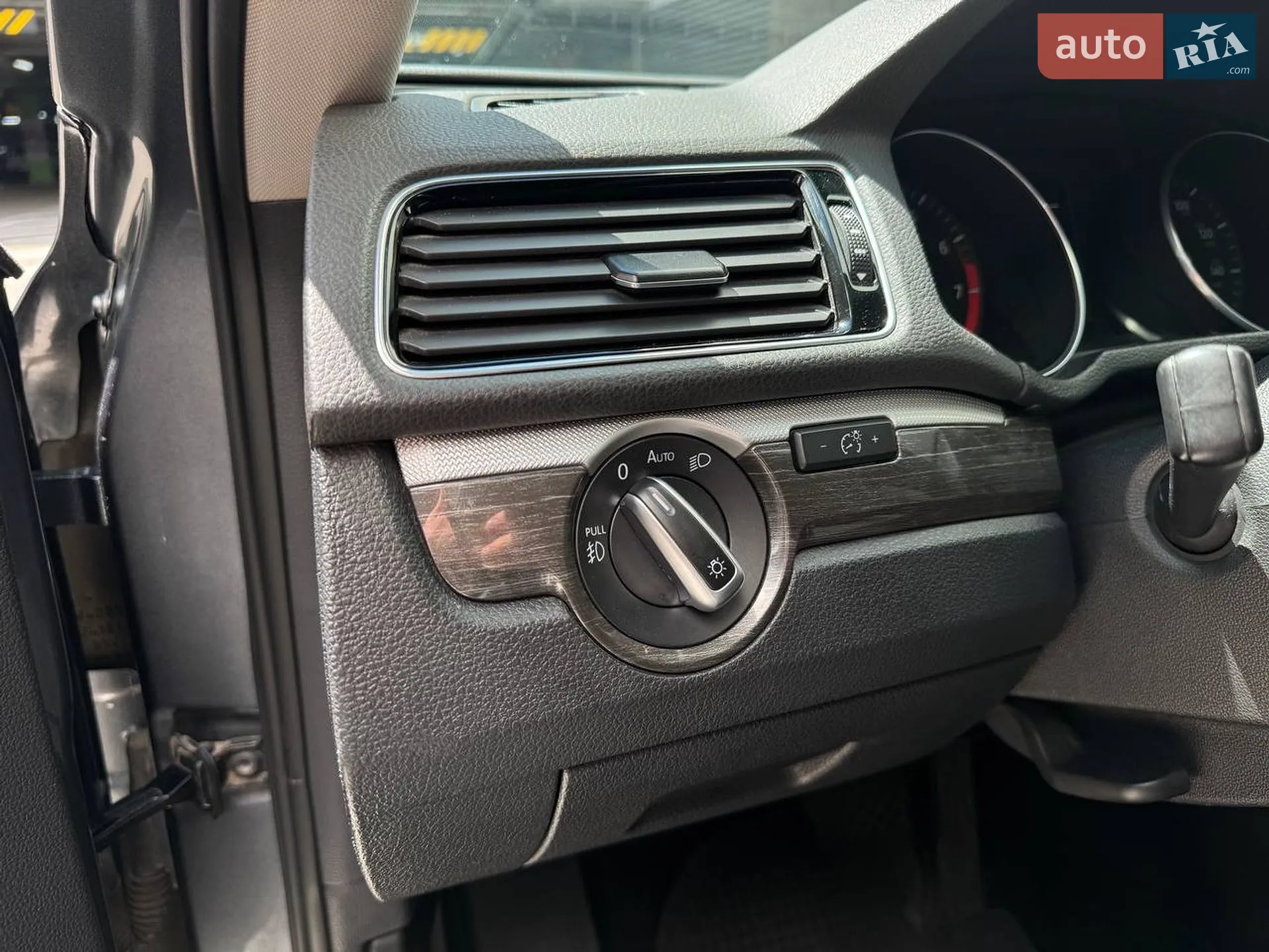 2016 Volkswagen Passat - мініатюра 14