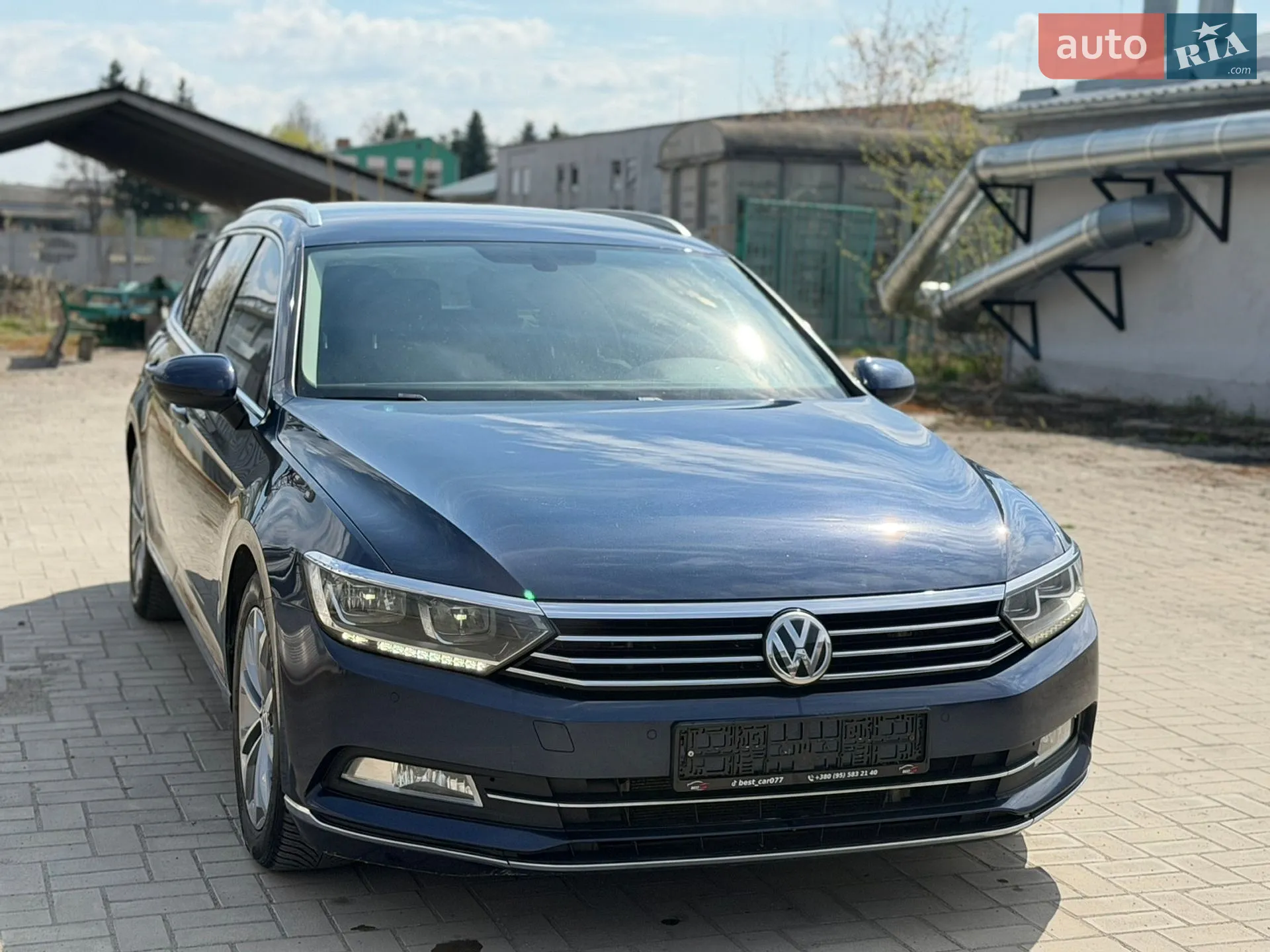 2015 Volkswagen Passat - мініатюра 17