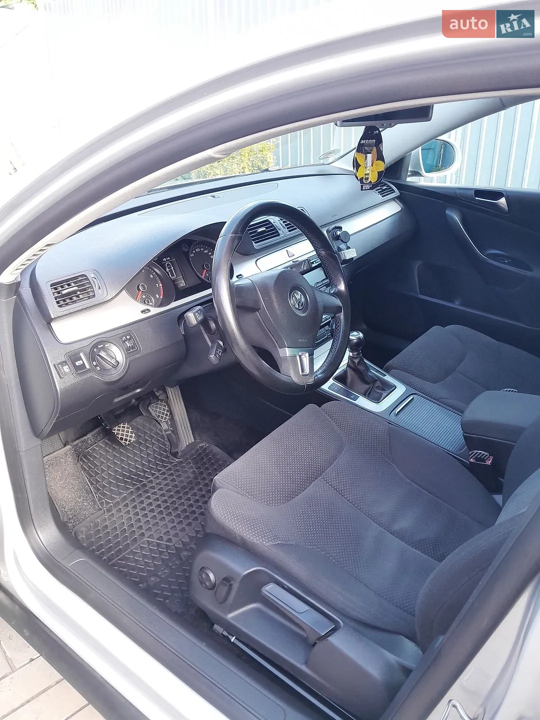 2010 Volkswagen Passat - мініатюра 53