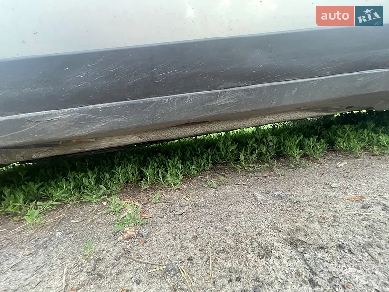 Volkswagen Passat 1997 VIN WVWZZZ3BZVE053532 фото оголошення 7 з 40