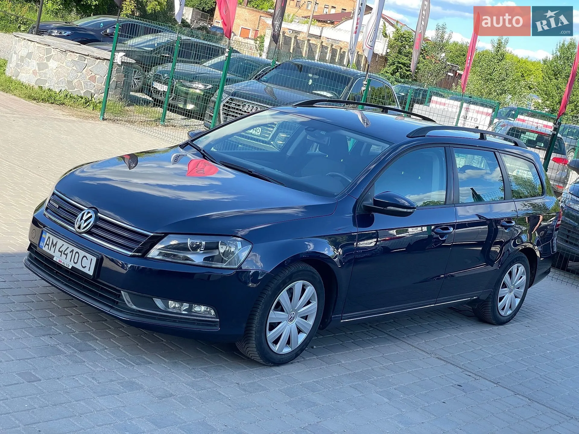 2013 Volkswagen Passat - мініатюра 3