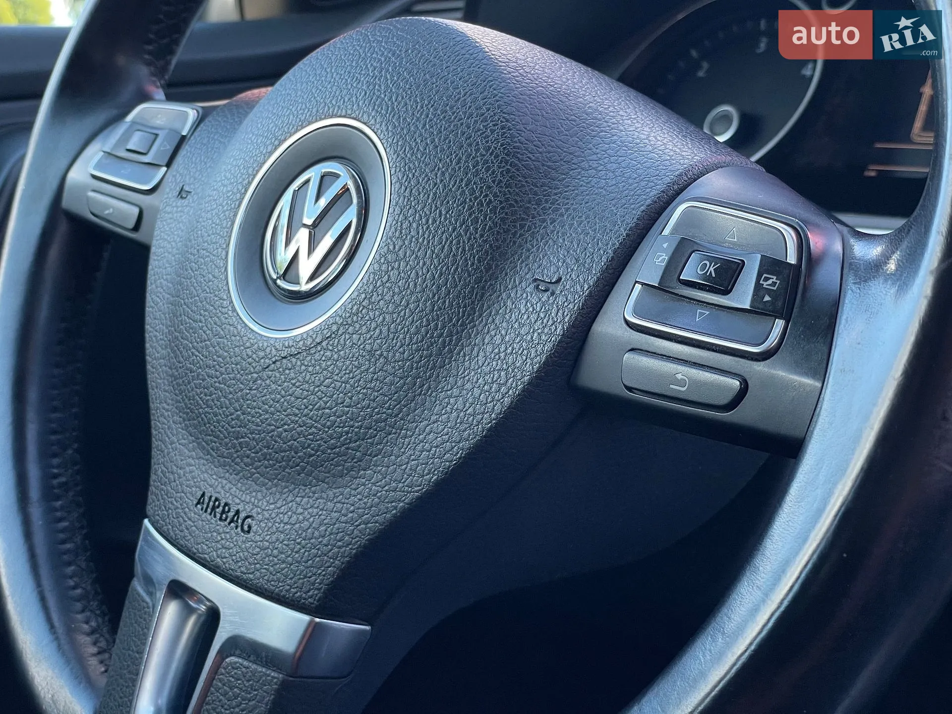 2013 Volkswagen Passat - мініатюра 42