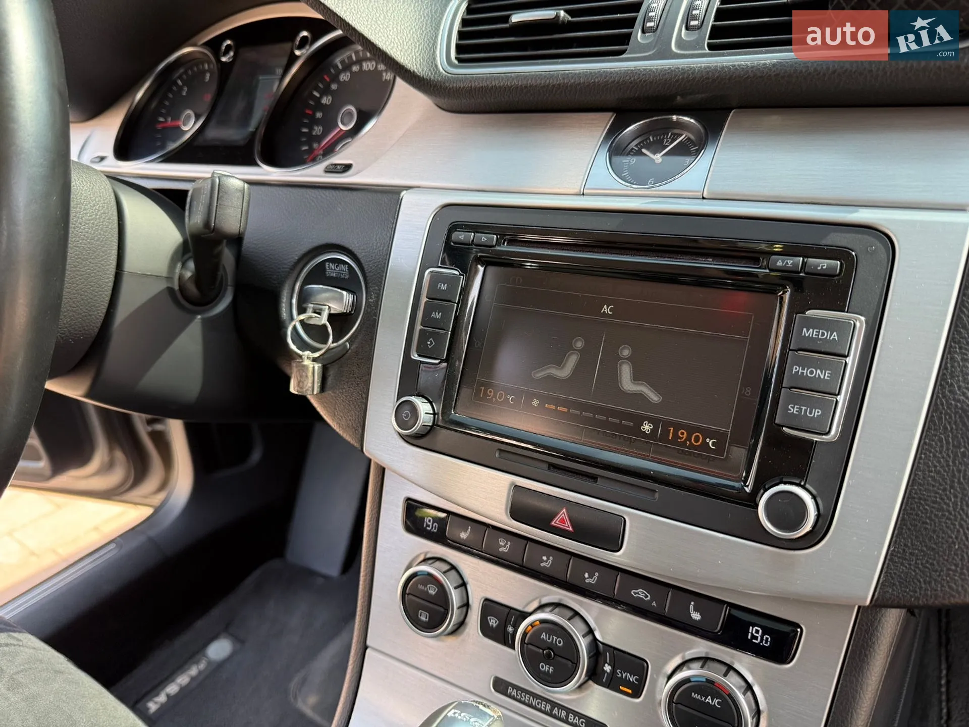 2014 Volkswagen Passat - мініатюра 30