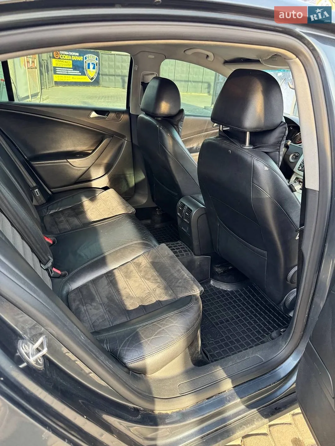 2010 Volkswagen Passat - мініатюра 13