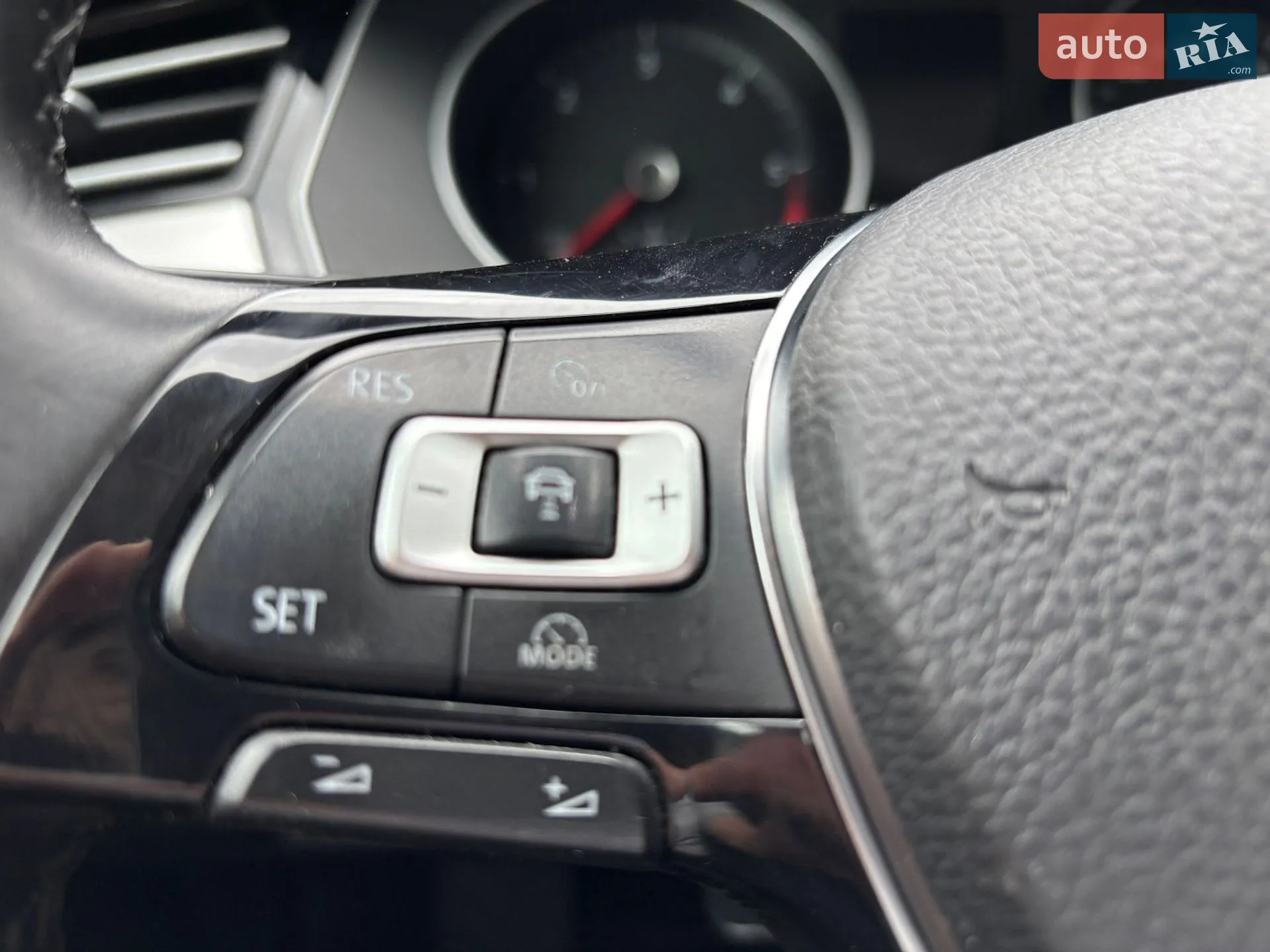 2015 Volkswagen Passat - мініатюра 50