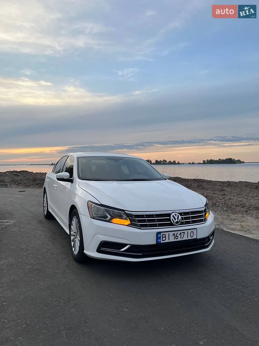 2015 Volkswagen Passat - мініатюра 3