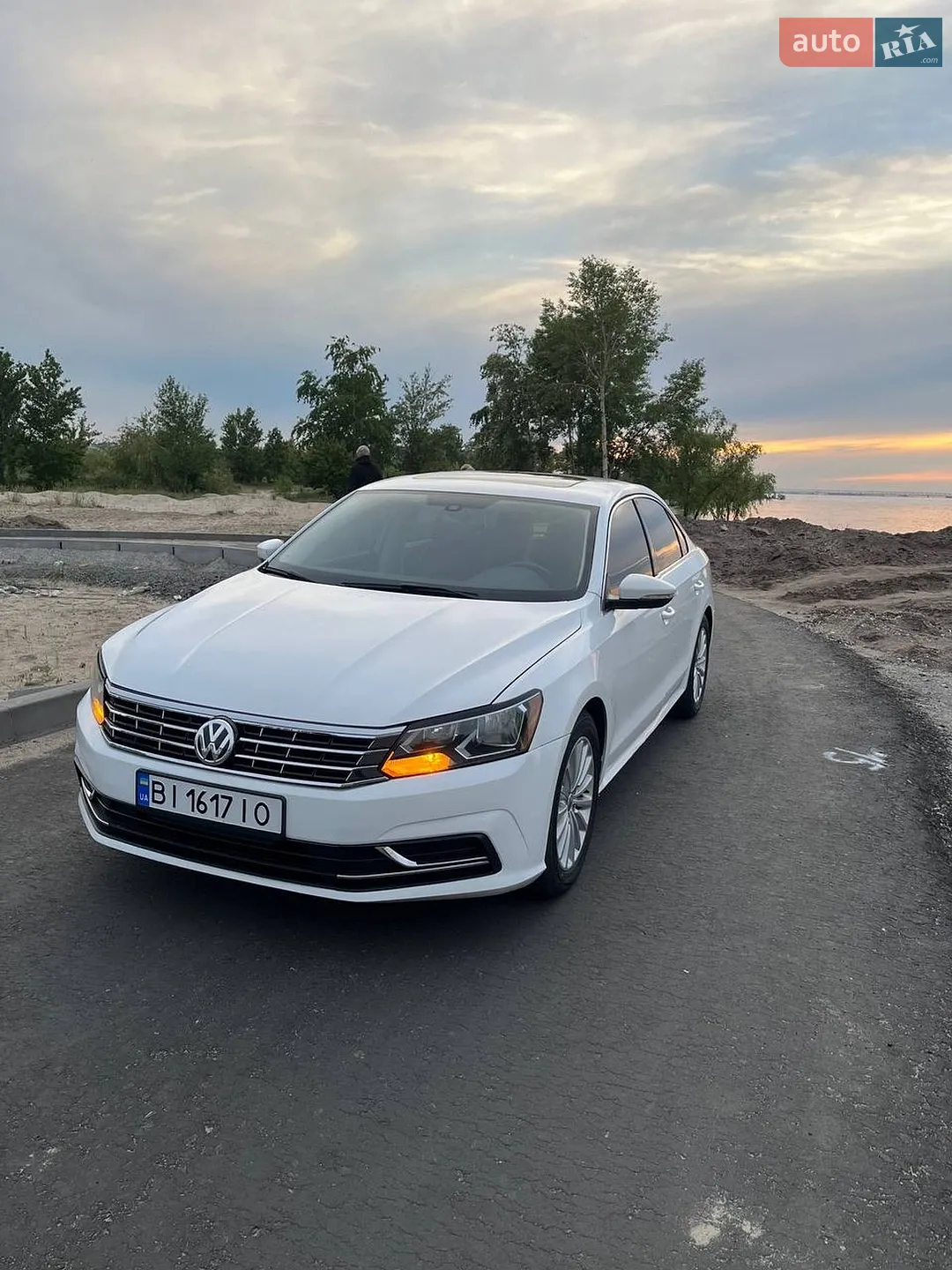 2015 Volkswagen Passat - мініатюра 19