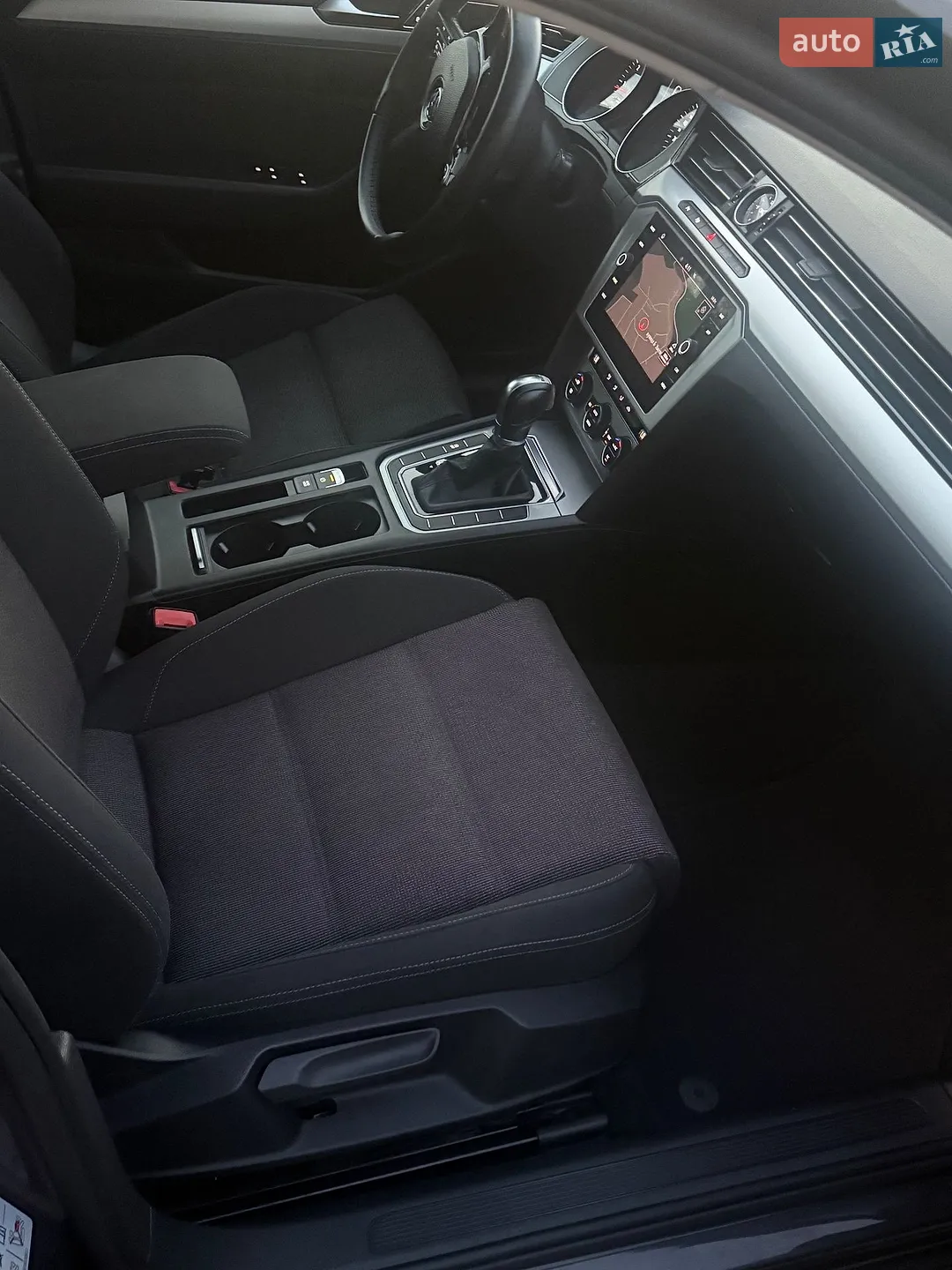 2017 Volkswagen Passat - мініатюра 33