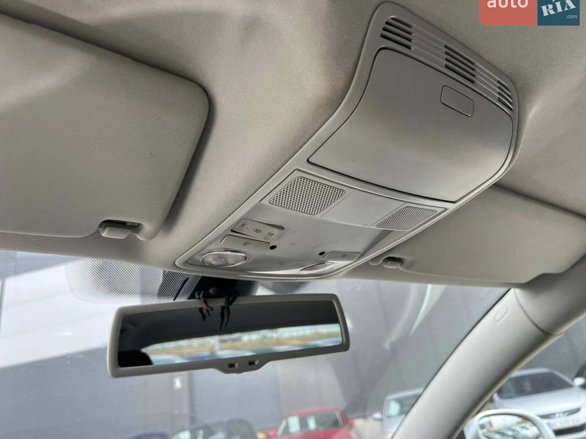 2010 Volkswagen Passat - мініатюра 37