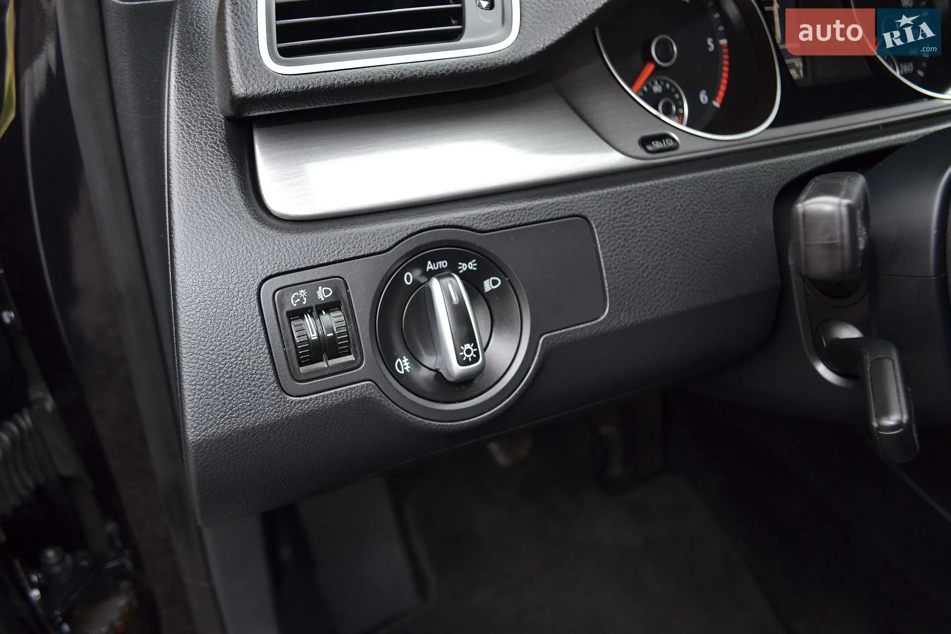 2013 Volkswagen Passat - мініатюра 29