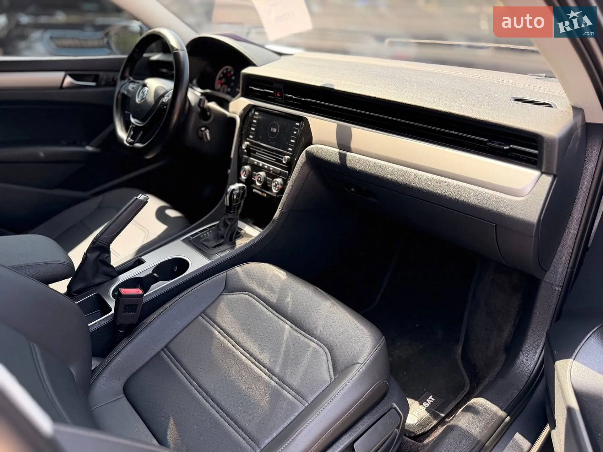 2019 Volkswagen Passat - мініатюра 15