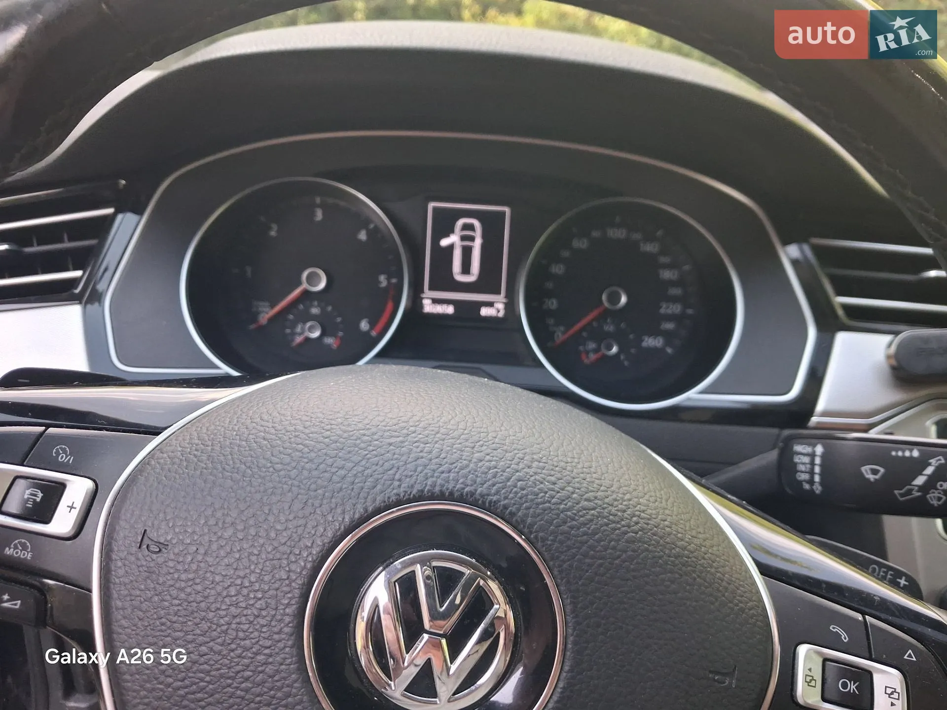 2017 Volkswagen Passat - мініатюра 20