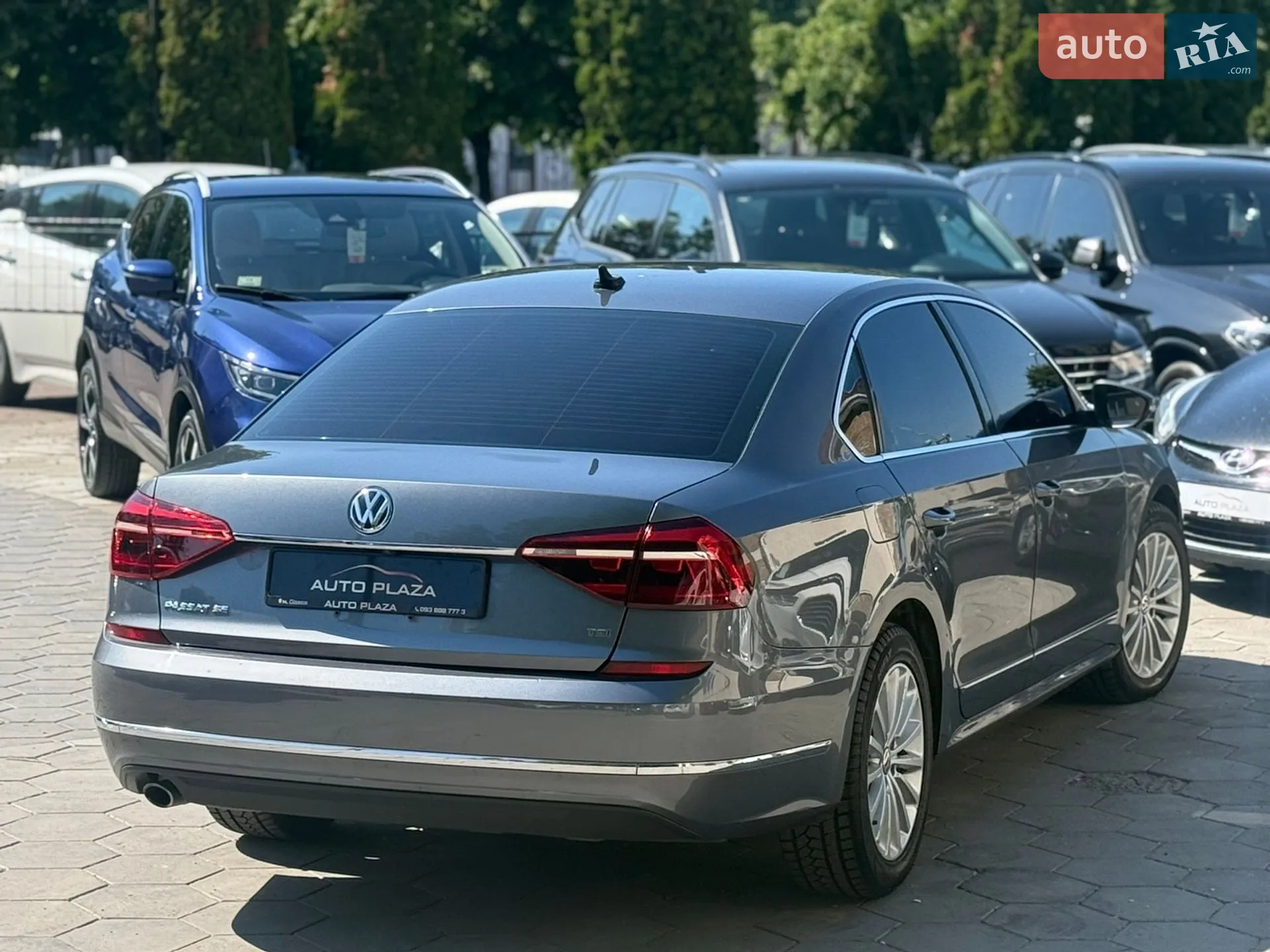 2017 Volkswagen Passat - мініатюра 24