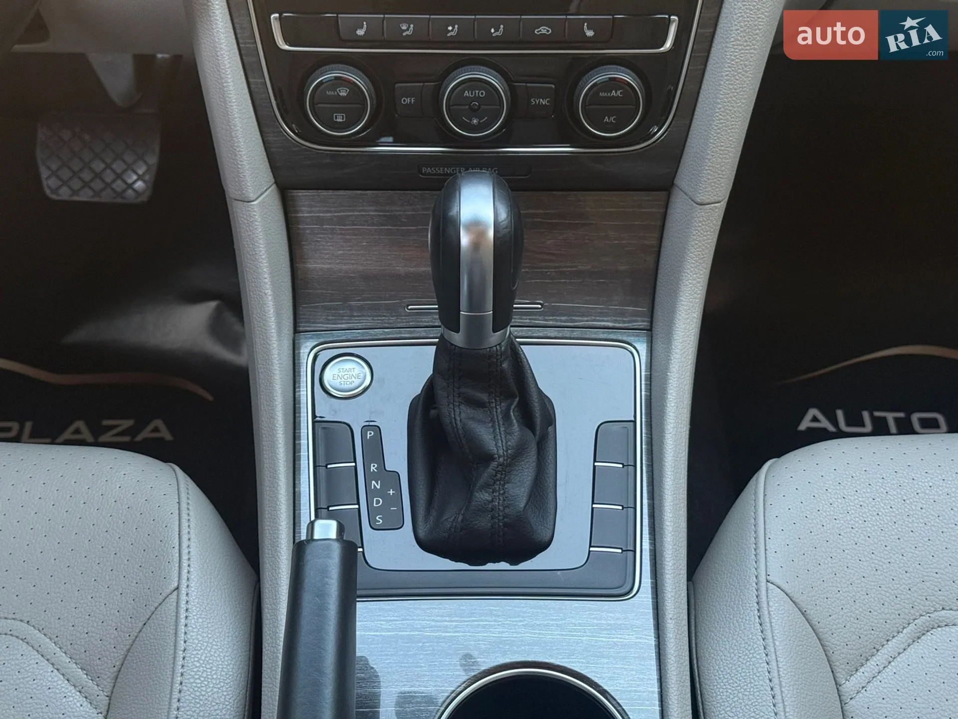 2017 Volkswagen Passat - мініатюра 43