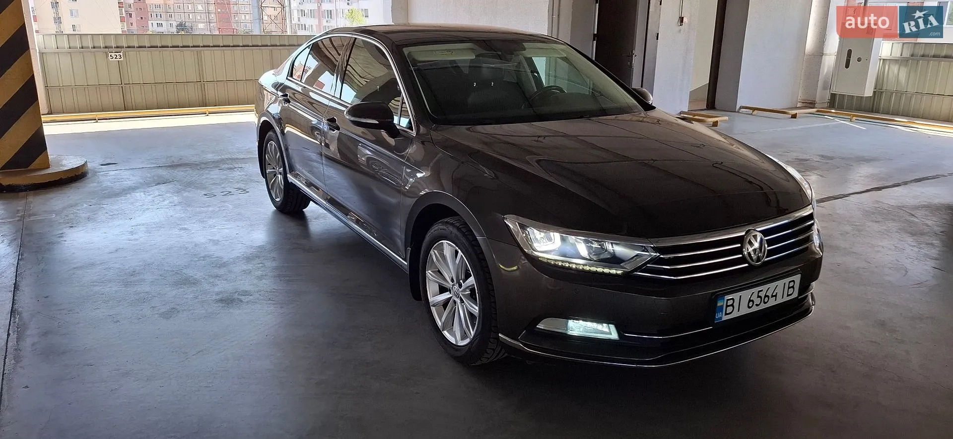 2017 Volkswagen Passat - фото 1